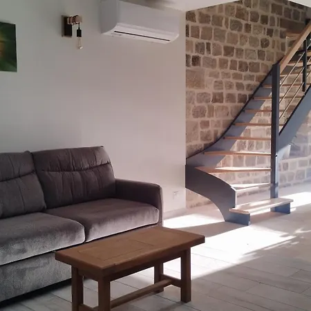 Σπίτι διακοπών La Ferme Ecole Perrou
